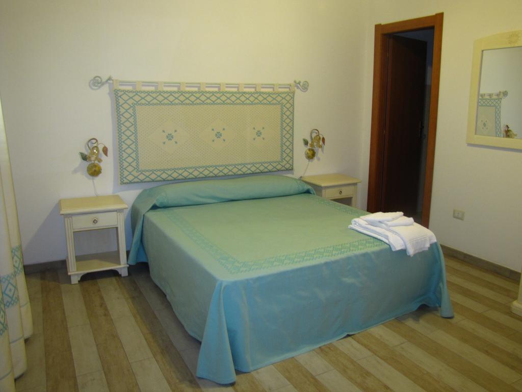 Agriturismo Porticciolo Porto Conte Ruang foto